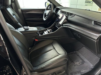 2025 Jeep Grand Cherokee Overland