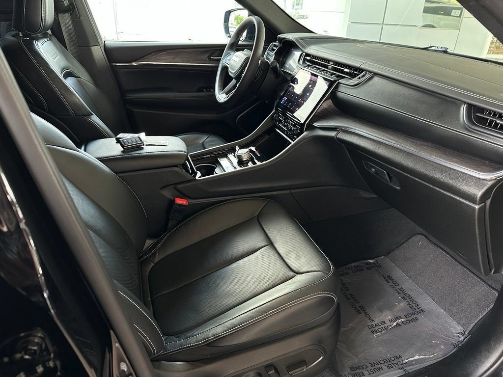 2025 Jeep Grand Cherokee Overland
