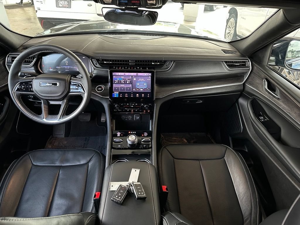 2025 Jeep Grand Cherokee Overland