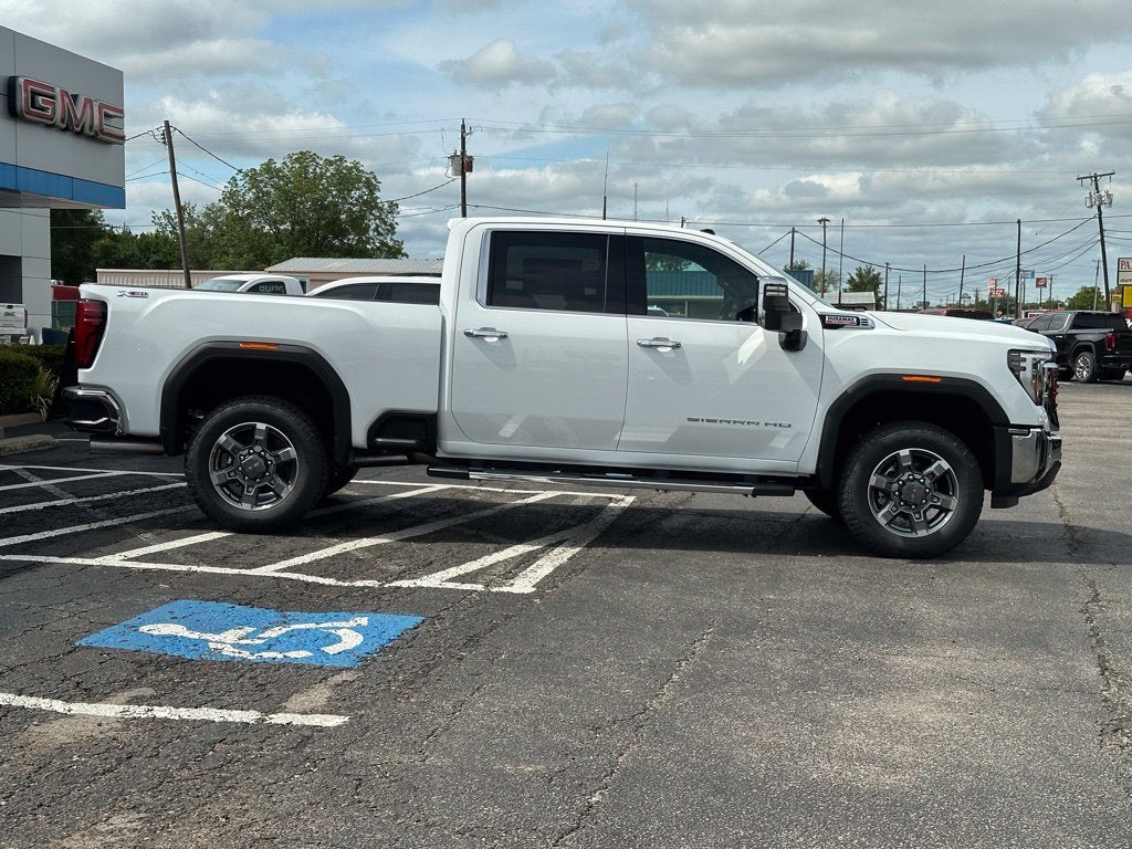 2026 GMC Sierra 2500 HD SLT