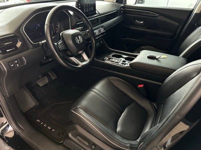 2023 Honda Pilot Elite